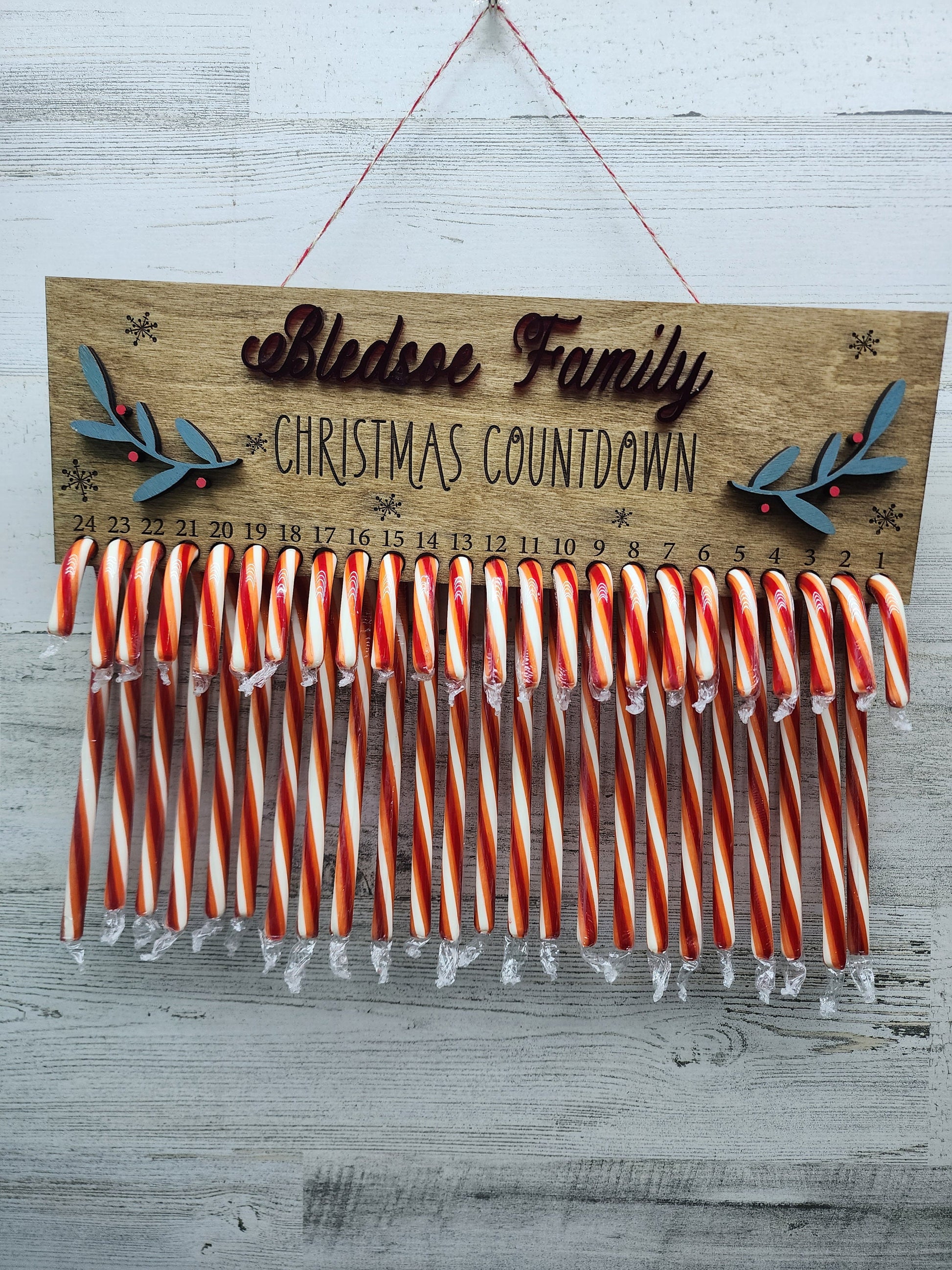 Christmas Countdown | Candy Cane Christmas Countdown | Santa is Coming | Christmas is Coming | Advent Calendar