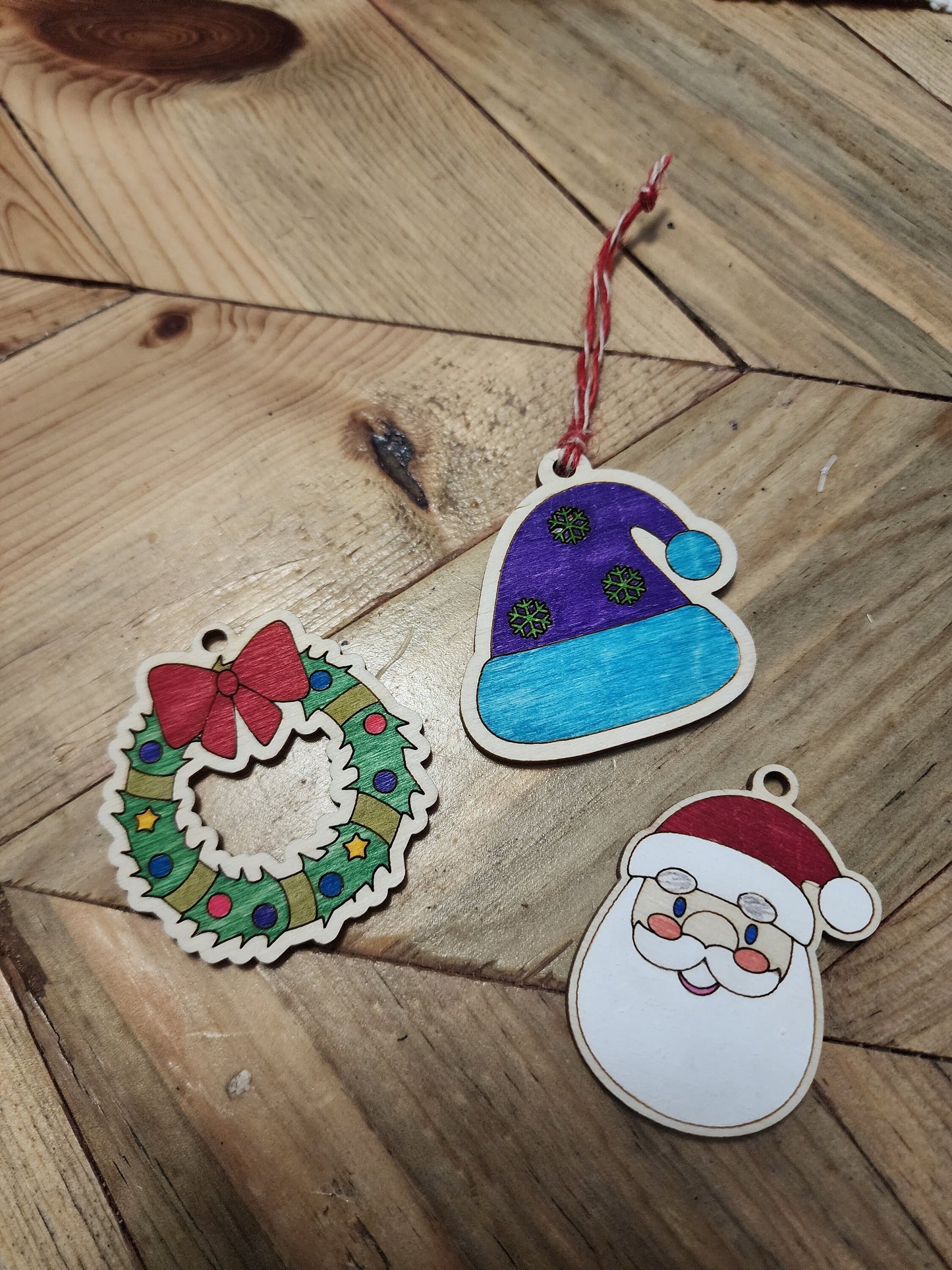 Color Your Own Christmas Ornaments | School Holiday Party Crafts | Kids Christmas Ornament | Christmas Party Craft